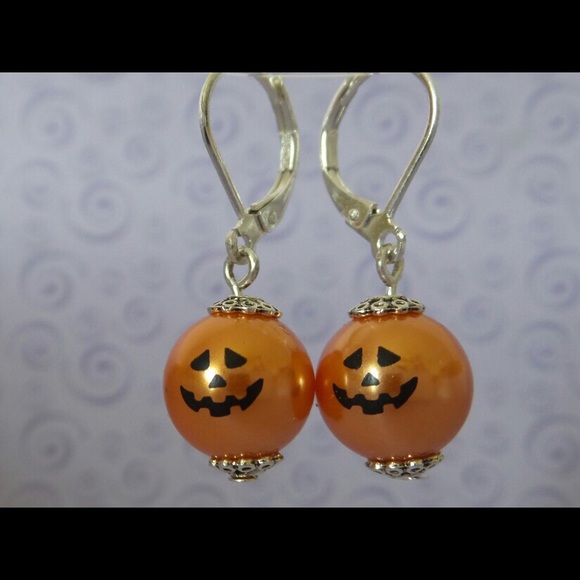 Acrylic Pumpkin Face Lever Back Earrings - Picture 2 of 8